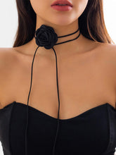 Sweet Free Knotted Camellia Necklace